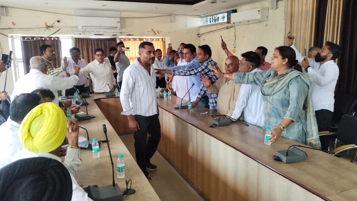 Uproar: Councillors clash, budget fails to pass