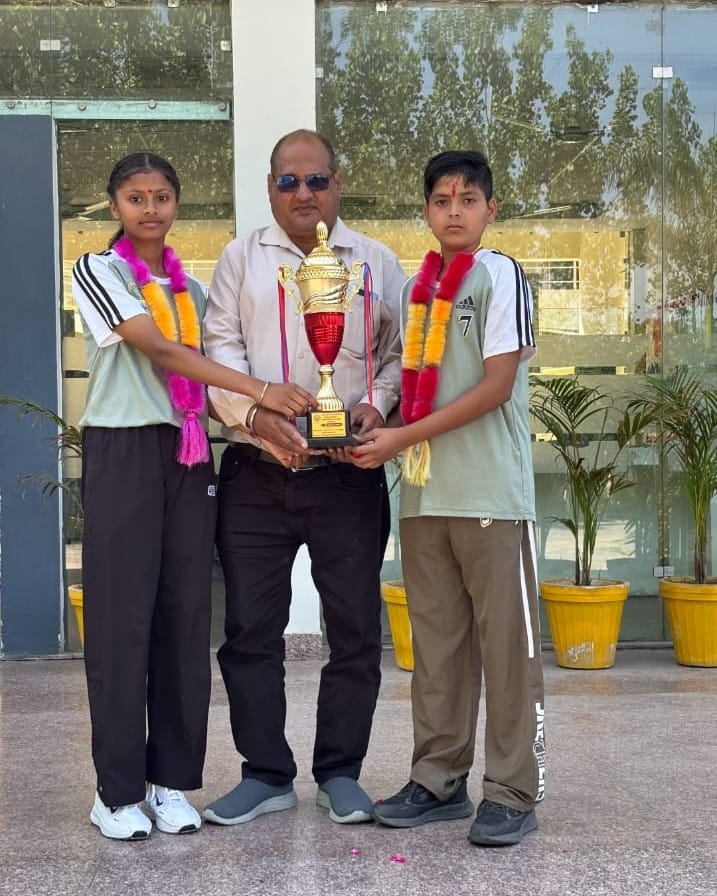 Kurukshetra News: राष्ट्रीय खो-खो खेल प्रतियोगिता में पर्व व प्रिया ने किया उत्कृष्ट प्रदर्शन