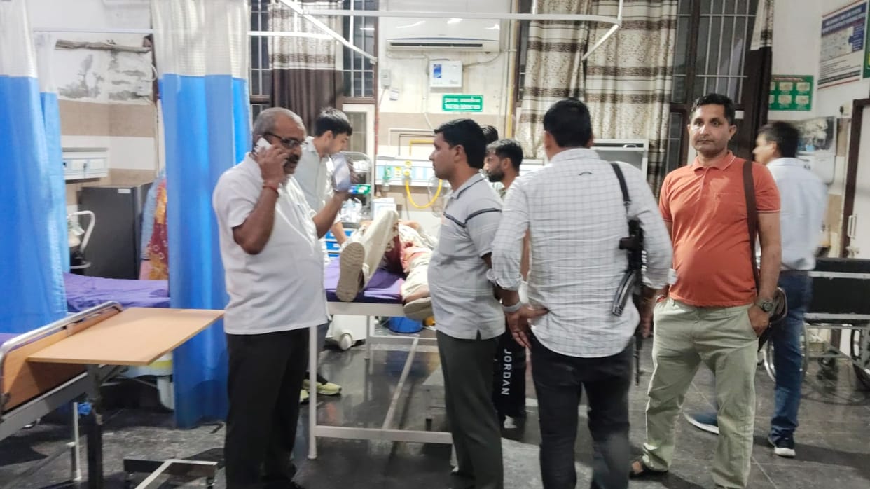 Encounter with cow slaughter accused, one shot in the leg, arrested
