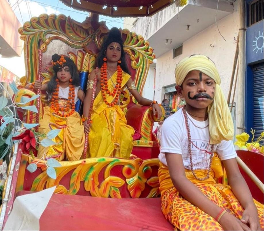 The procession was taken out with great pomp and was welcomed with flowers.