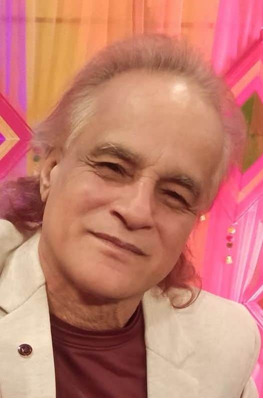 मयूर खन्ना, क्रिकेटर