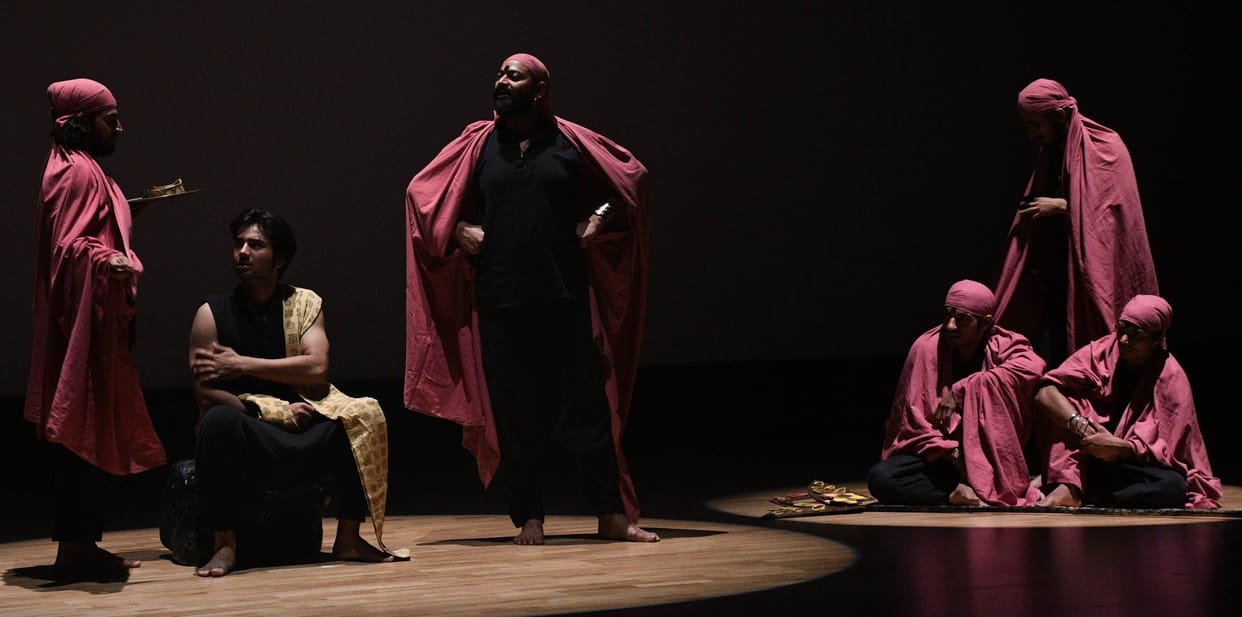 The journey into the inner depths of the hunter, brought to the stage in a complete incarnation.