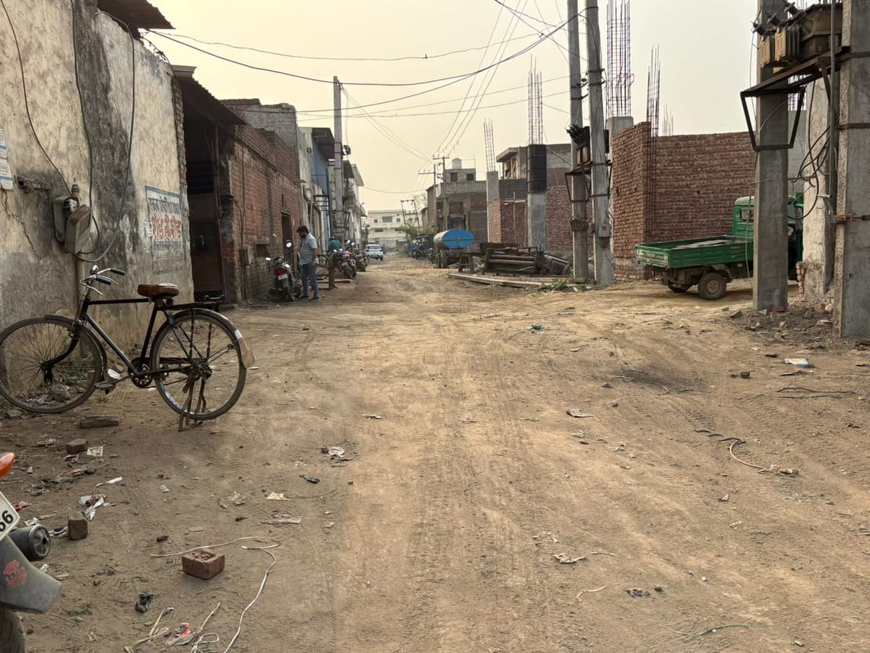Entrepreneurs in Sarurpur Industrial Area are troubled by the poor condition of roads