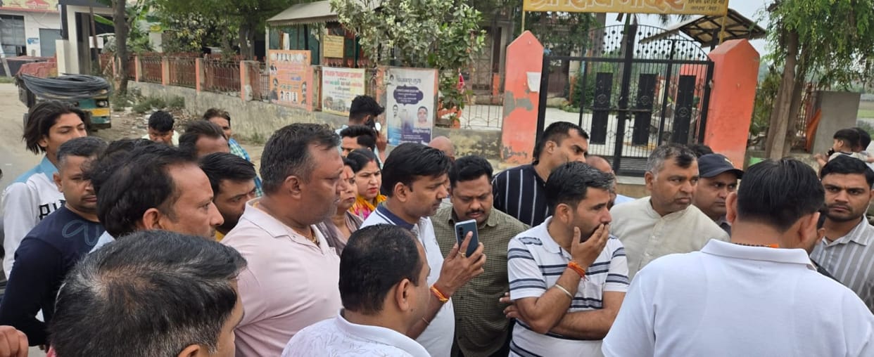 Donation box stolen from Shiva temple, public anger against police