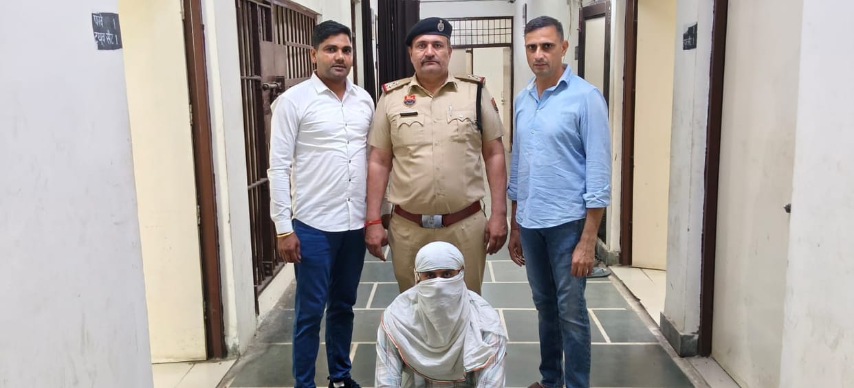 Accused of attempted murder arrested after 18 years, reward of Rs 5,000 was given