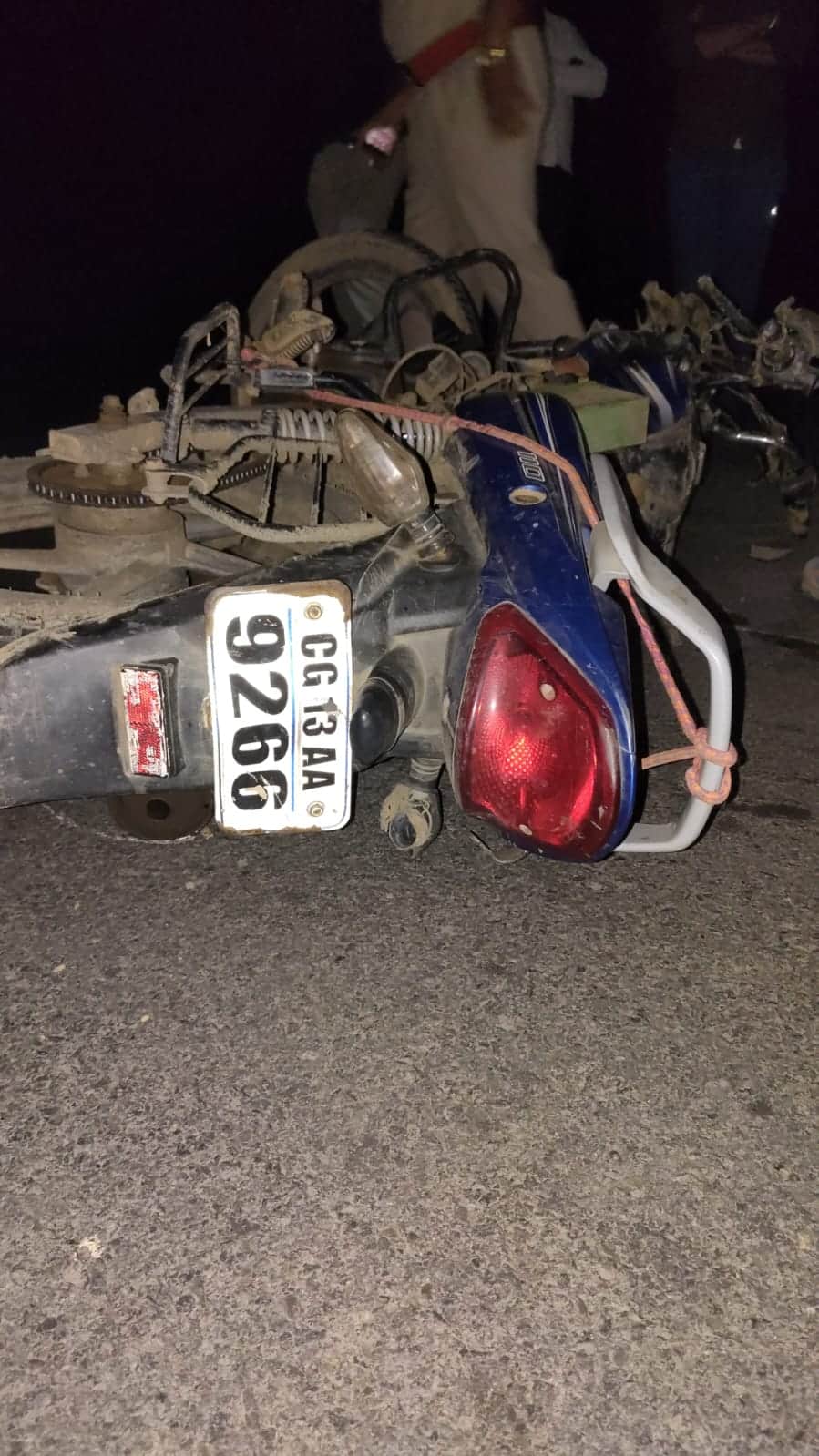 अज्ञात वाहन की चपेट में आकर ग्रामीण की मौत