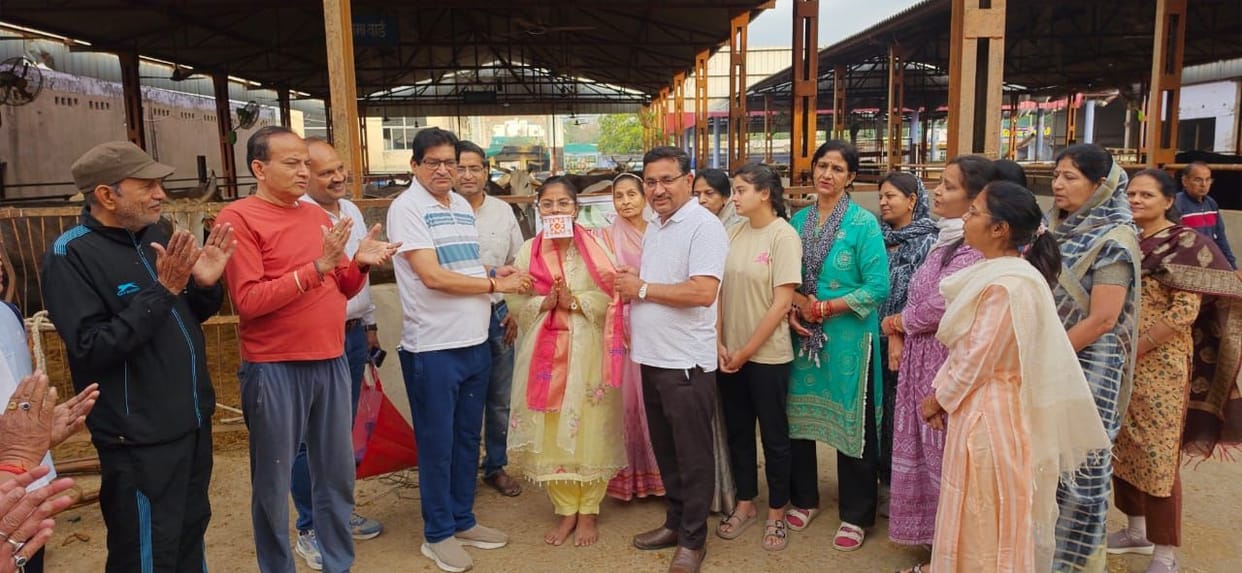 Felicitations for Mumukshu Sister Palak Jain at the Gaushala