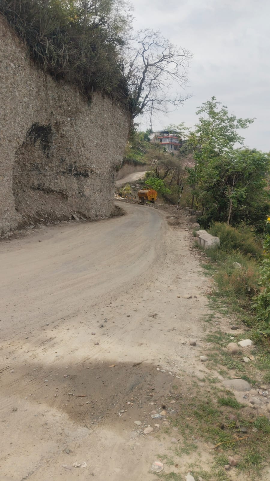 Construction of the sheds in Jhokhar is stalled due to lack of budget, increasing the risk of accidents.