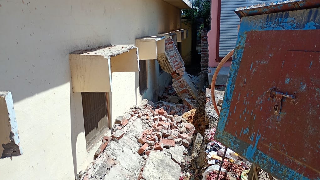 School boundary wall collapses, students narrowly escape