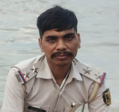 Bihar vaishali Sub Inspector committed suicide after writing a three line suicide note bihar police