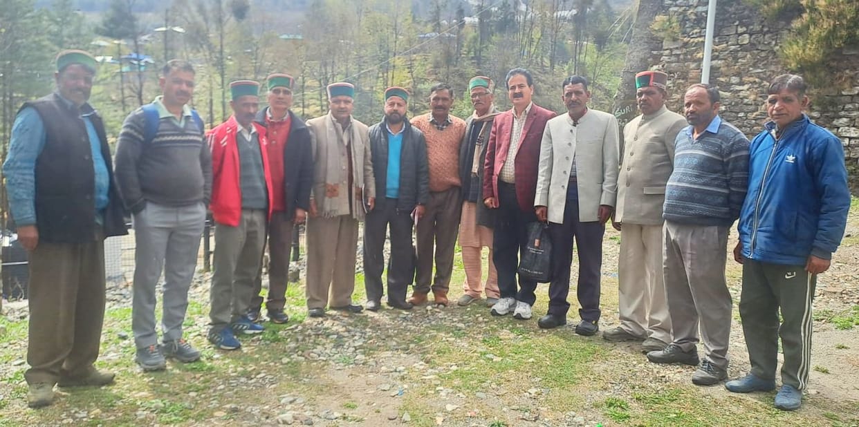 Bansi Lal was given the command of Pensioner Welfare Association Devthi Zone