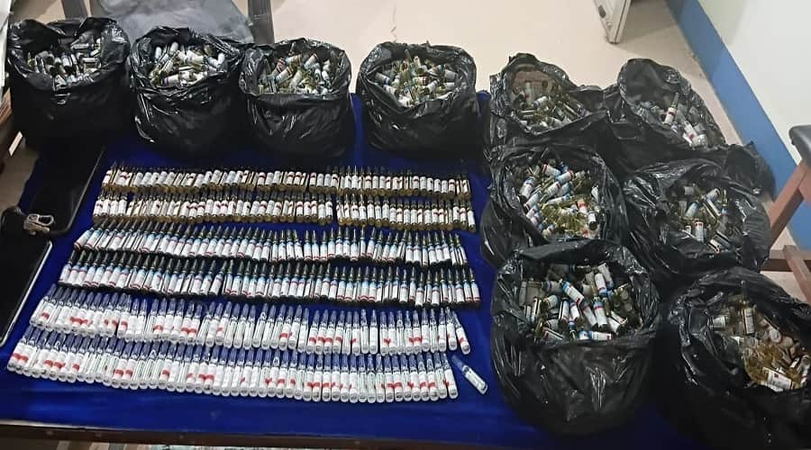 सोनौली प्रतिबंधित इंजेक्शन के साथ दो भारतीय सहित तीन गिरफ्तार। 