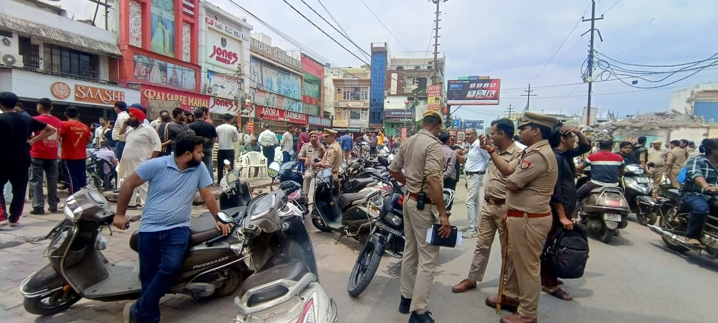 Police and PAC personnel from three police stations camped