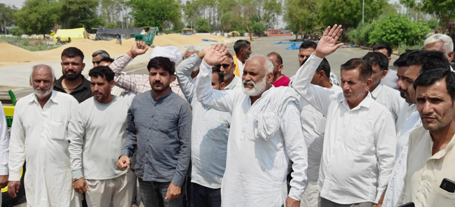 Biometric center closed, tractor-trolley reached the market without gate pass