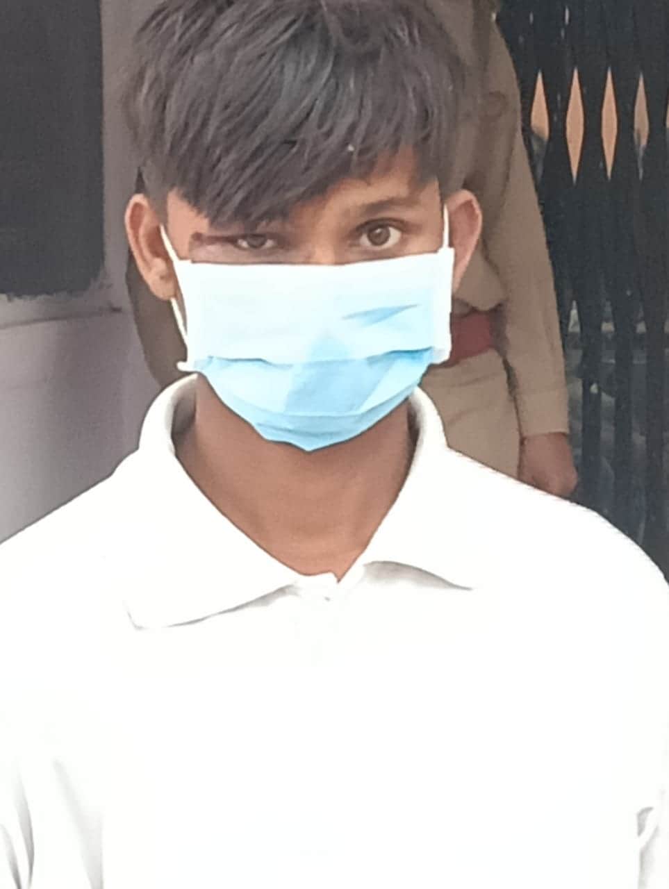 आरोपी सर्वजीत निषाद।