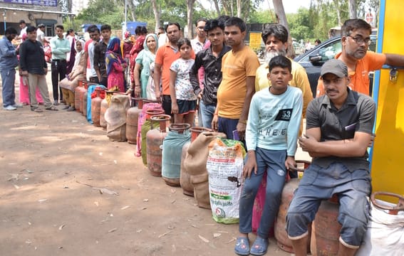 22,209 domestic cylinders distributed in a day: DFSC