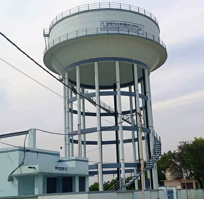 फोटो-34-बिधूना में बनी पानी की टंकी। संवाद