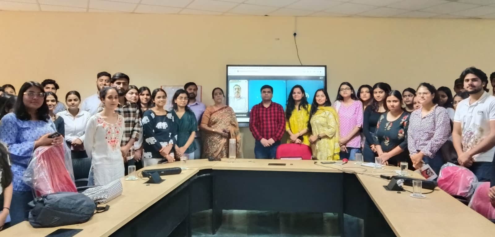 गौतम बुद्ध विश्वविद्यालय के जनसंचार और मीडिया अध्ययन विभाग में आर्टिफिशियल इंटेलिजेंस के मीडिया