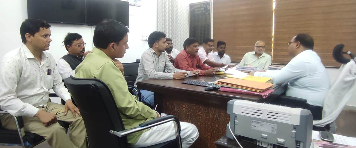 Demand raised for construction of women's hospital in Garh