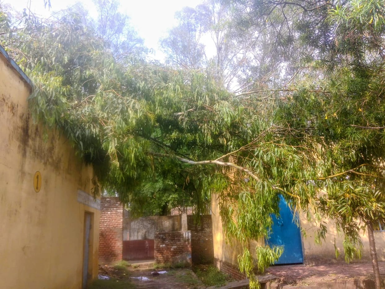 Demand to close the illegal drain dug in front of the college gate