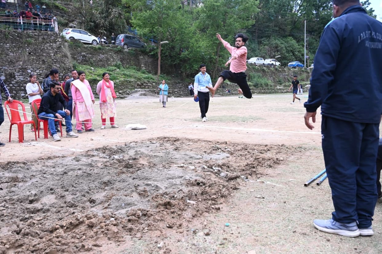 Karishma and Sameer were the top performers in the shot put competition.