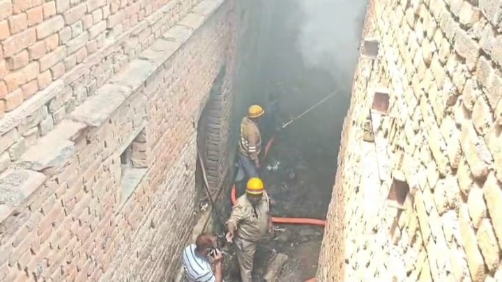 Fire breaks out in electronics warehouse, refrigerators, coolers and ACs worth Rs 1 crore gutted