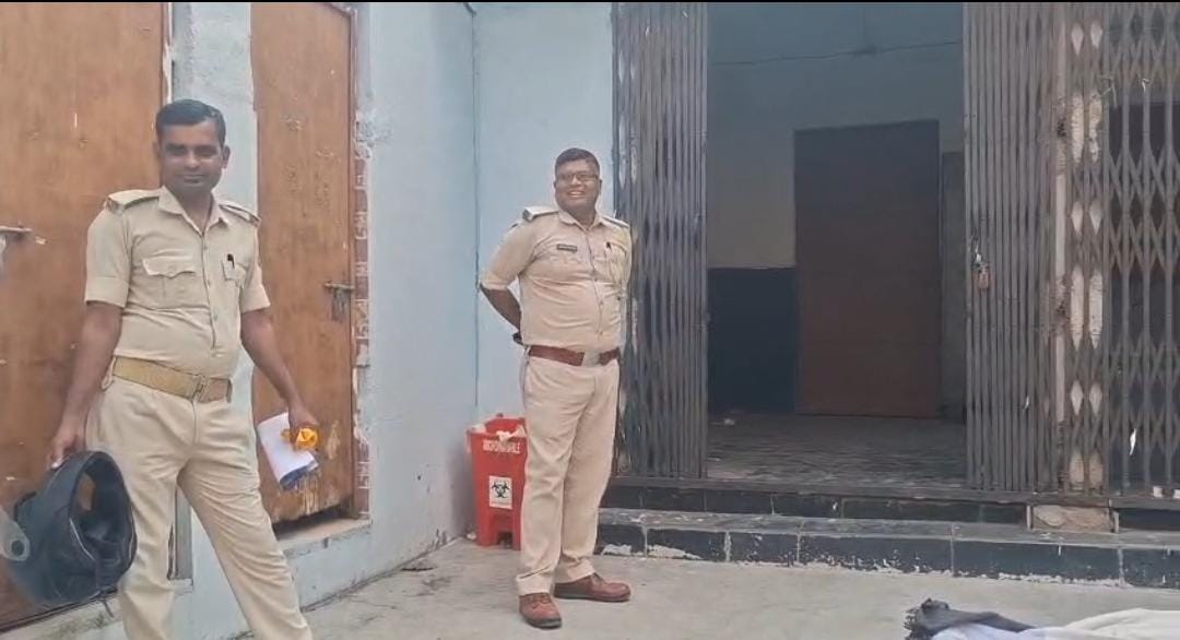 पुलिस मामले की जांच में जुटी