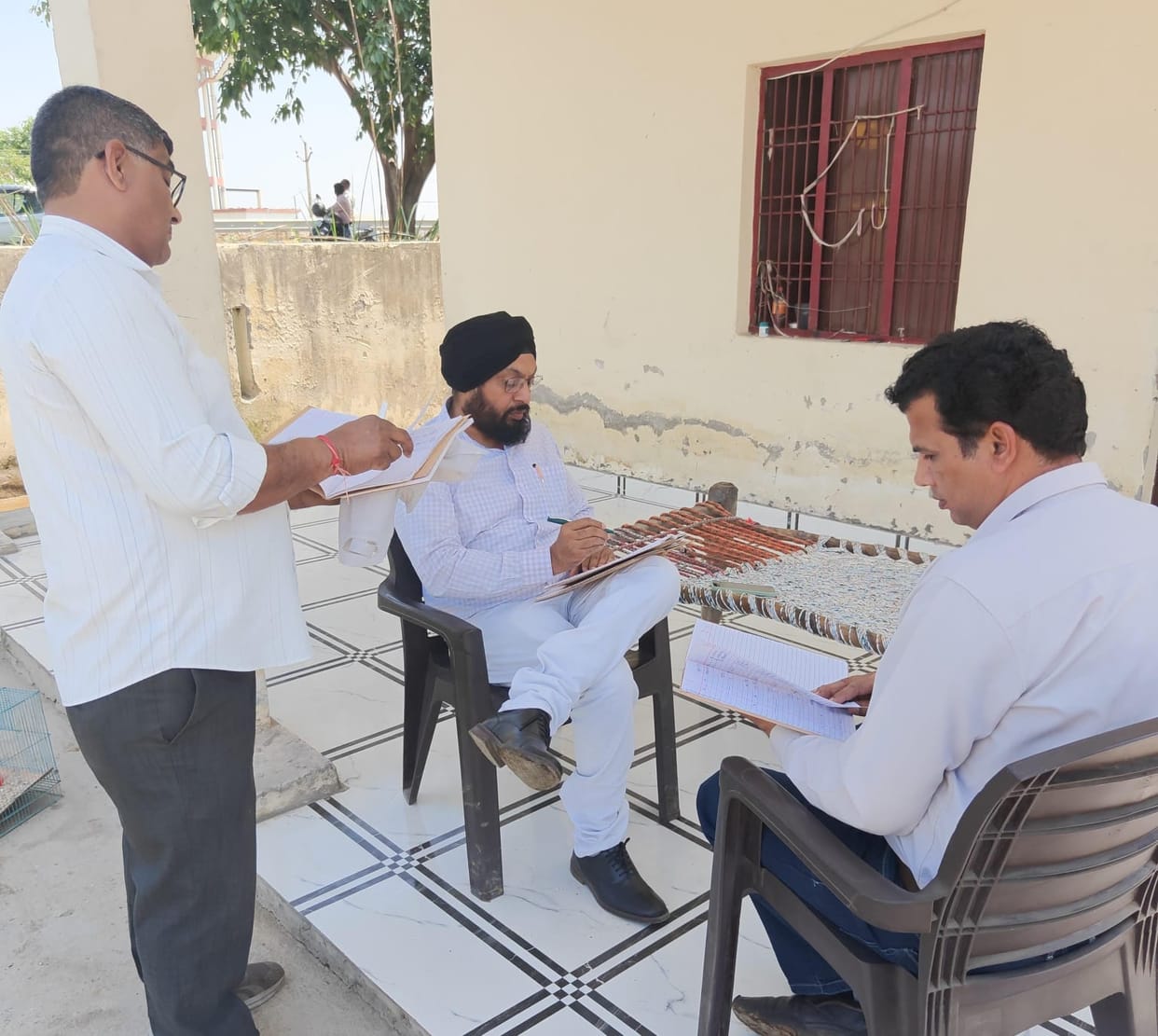Milk production will improve with a special unit of 50 cows.