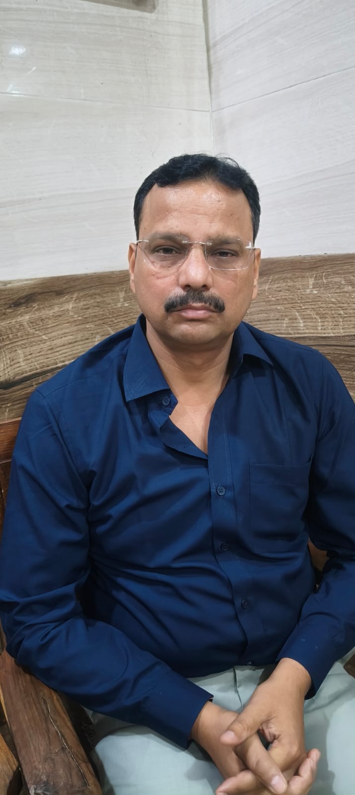 Head constable of Excise Department arrested while taking bribe of Rs. 7000