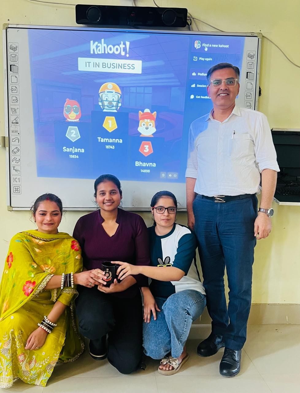 Tamanna and Sanjana Triumph in Quiz Competition