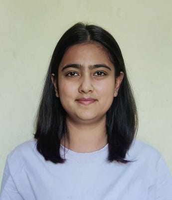 Muskan Becomes Superintendent in the Income Tax Department