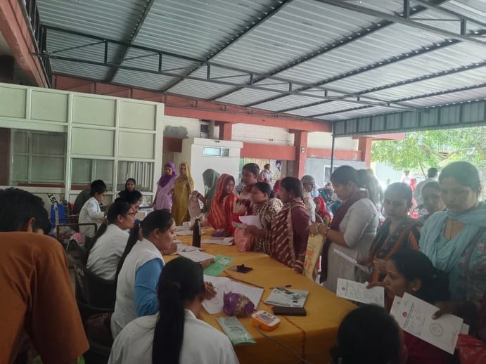 550 pregnant women were examined in the camp, 120 were identified as high risk