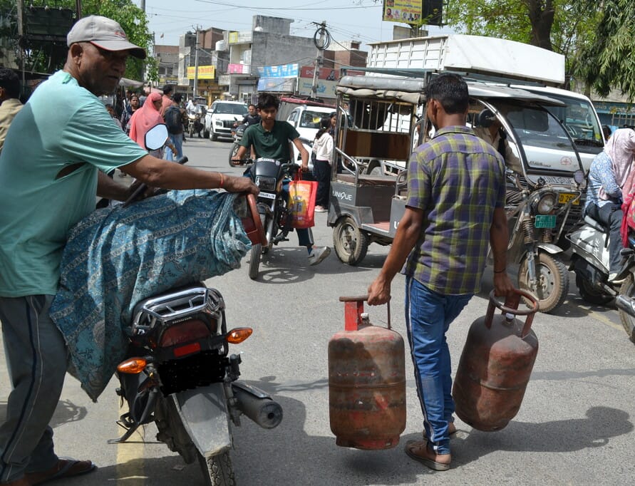 Claims of adequate stock are hollow... LPG supply disrupted, 11 gas agencies are dry.