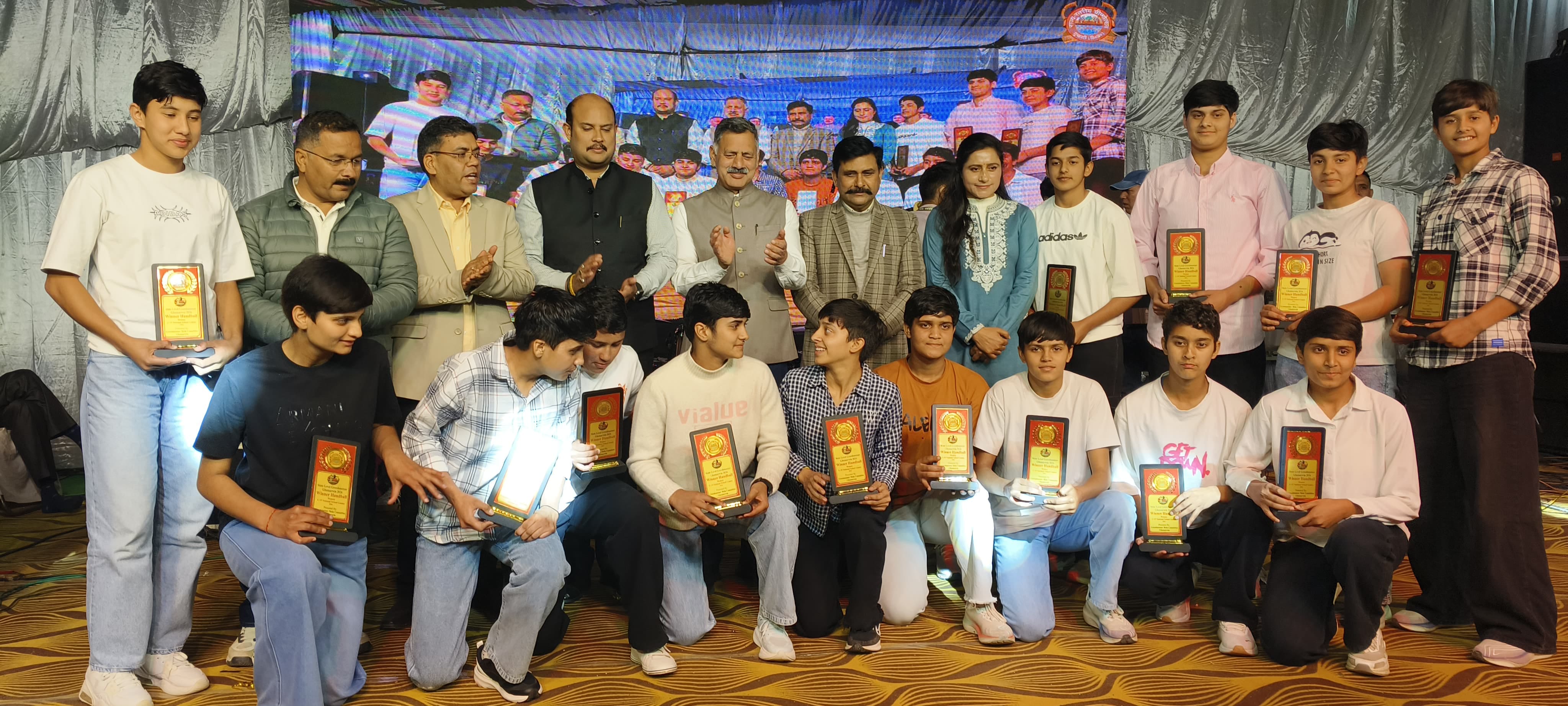 A gift of Rs 1 lakh to Morsinghi Handball Academy