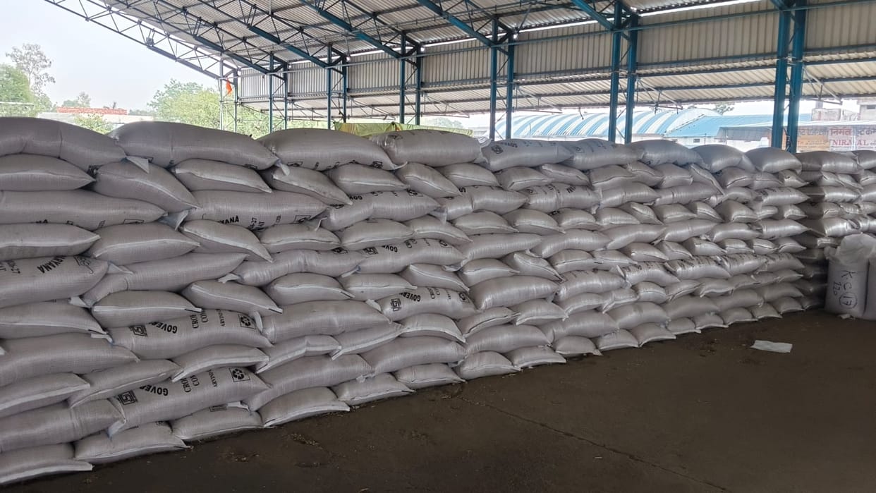 Security arrangements are missing in the markets, farmers are guarding their crops themselves.