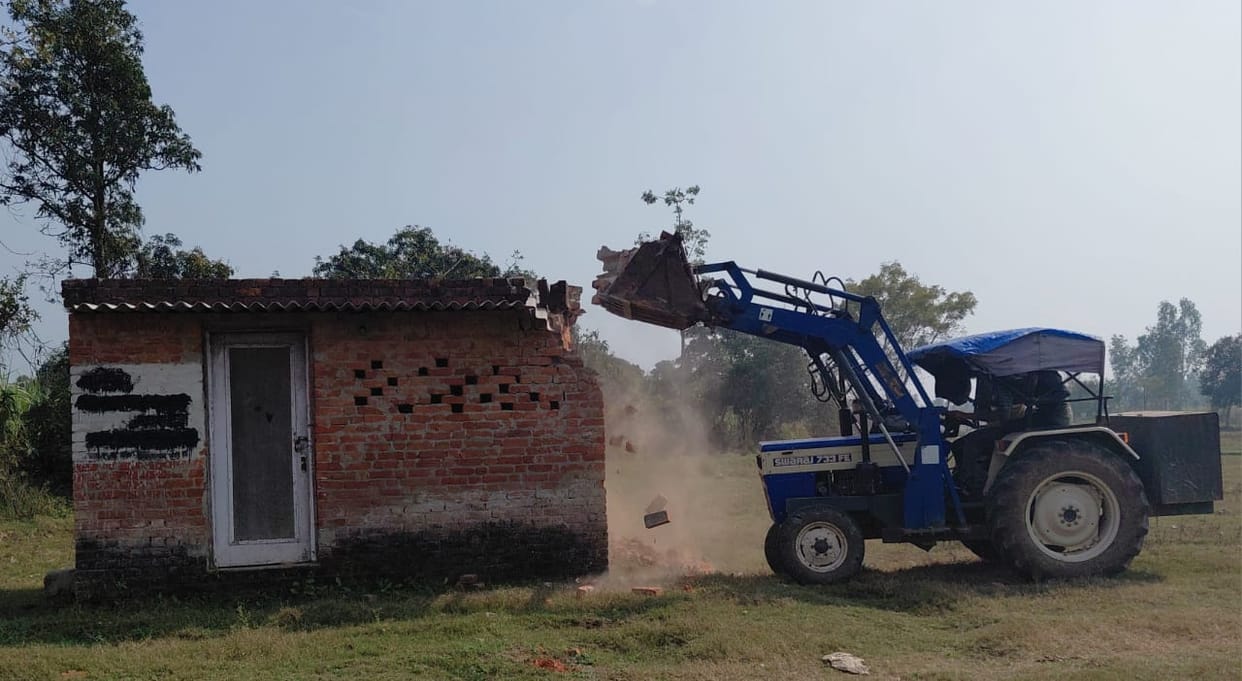 Revised: No layout, no documents...preparations underway to demolish 11 illegal colonies in the city