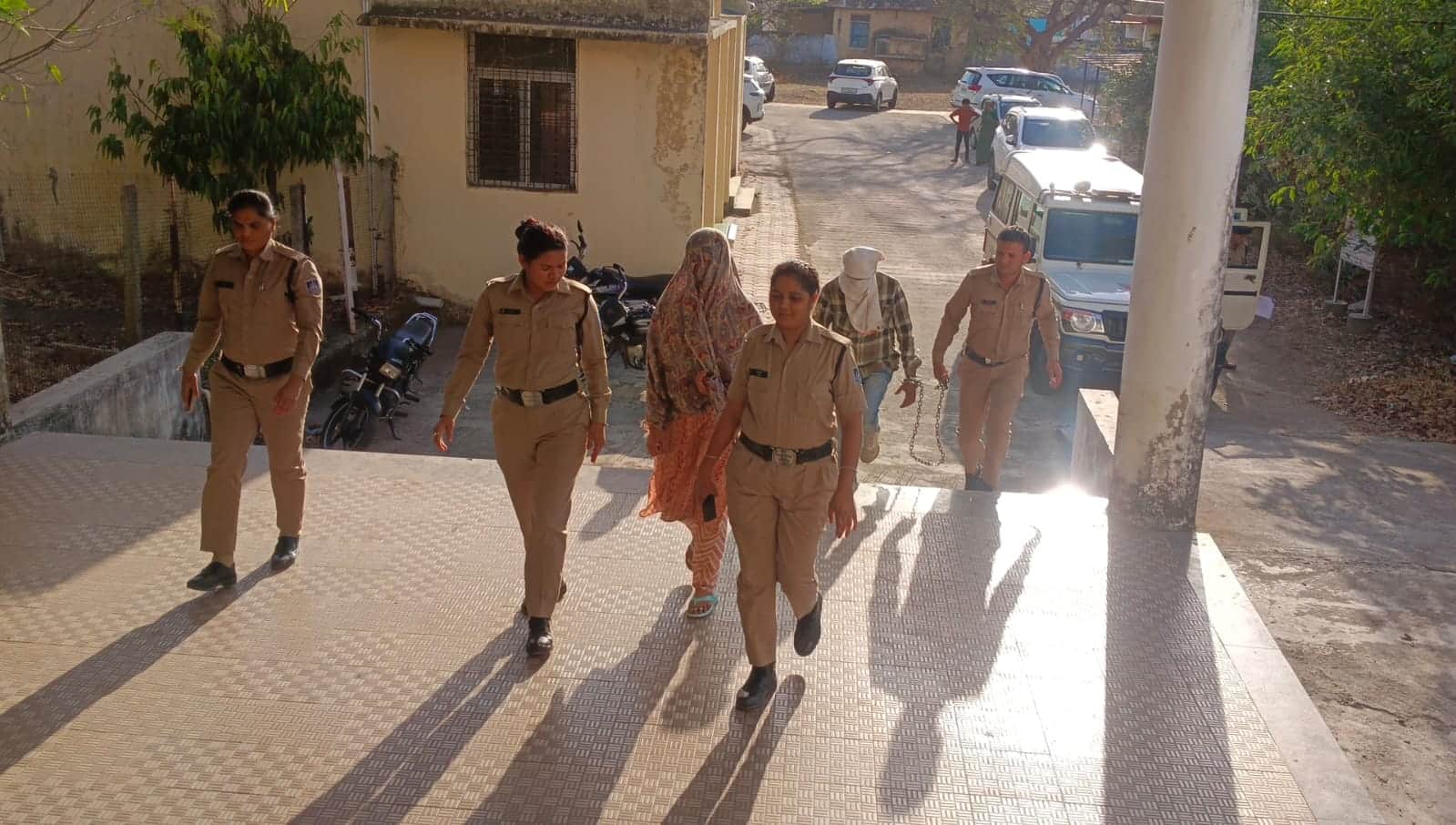 Full Truth Behind Chili Trader's Murder Videos of Wife Priyanka Arguing with Husband Contract Killer Surendra