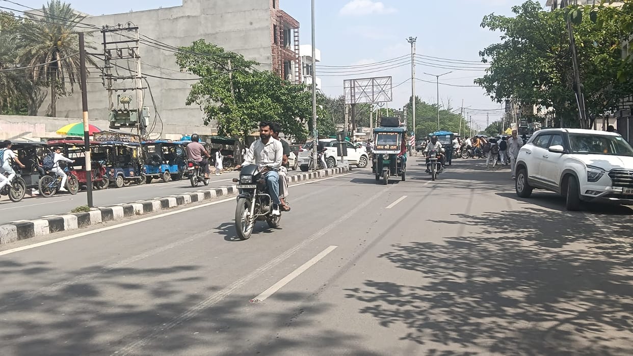 Pleasant weather with bright sunshine and cool breeze brings relief to farmers