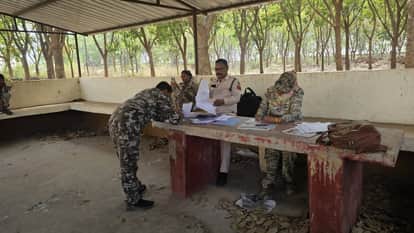 Two Youths Die in Road Accident Families Devastated Police Launch Investigation in Kanker