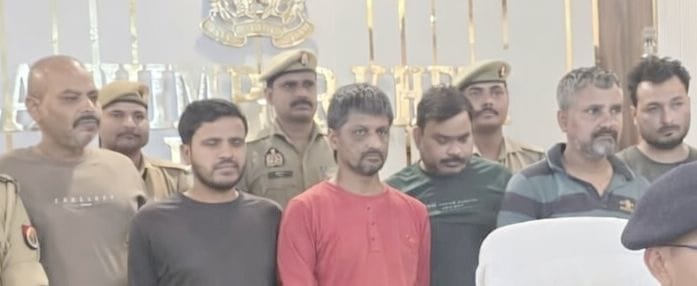 Gambling and arms supply gangs operating in the city busted