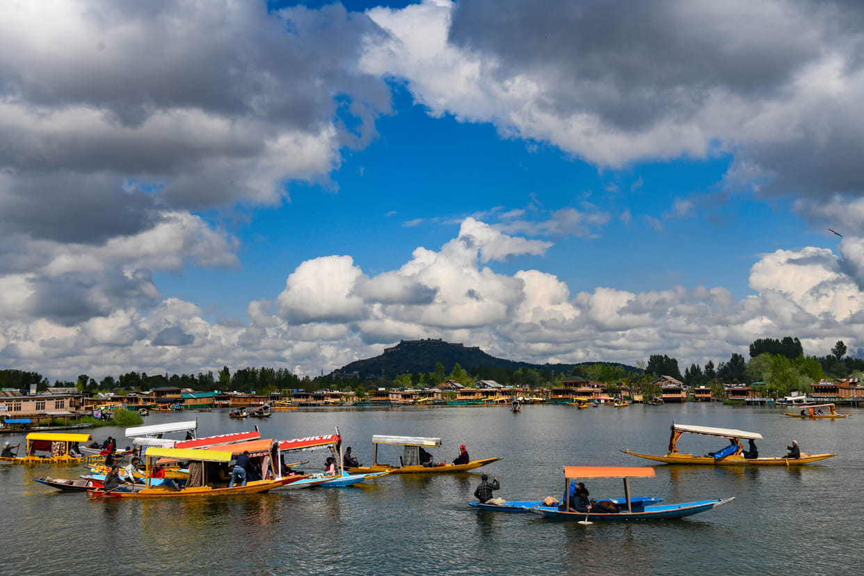 Srinagar, Weather, Sunny Day