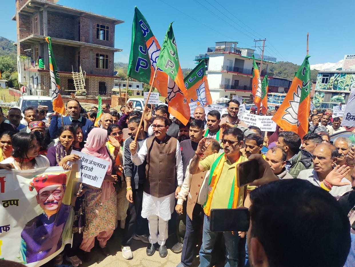 There is an atmosphere of anarchy in the state: Vipin Parmar