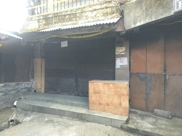 Sellers launched a strike over the non-increase in meat prices.