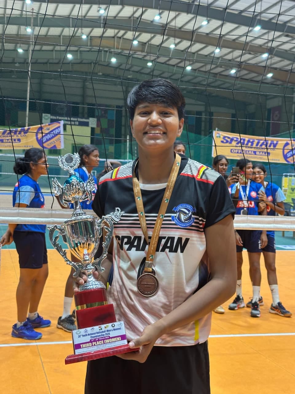 Vandana and Sonia won bronze medals in the Youth National Volleyball Championship
