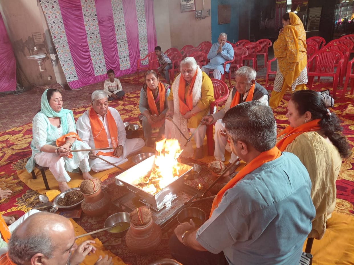 Took advantage of Yagya, devotional songs and satsang on Vaishakhi festival