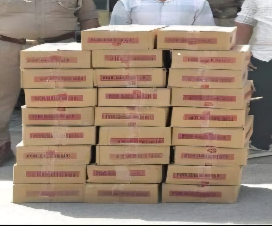 Liquor mafia arrested in Jahangirabad, 211 litres of illicit liquor recovered