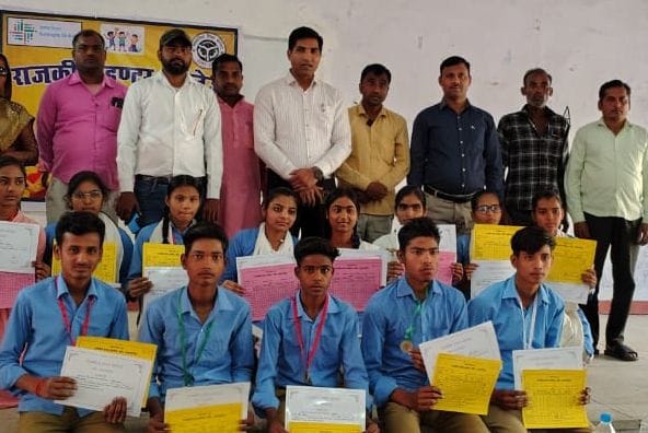 Meritorious students were honored.