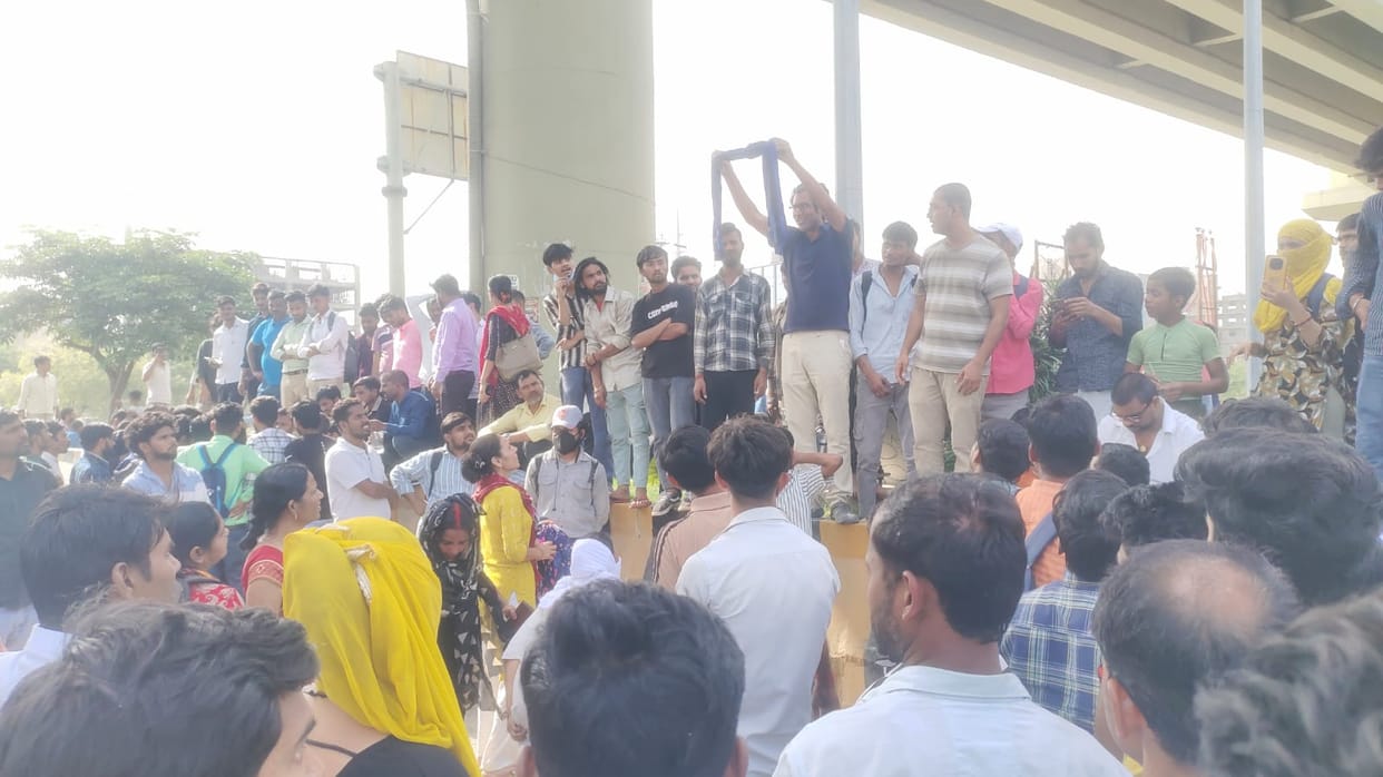 Companies refuse to increase salaries, workers continue their protests