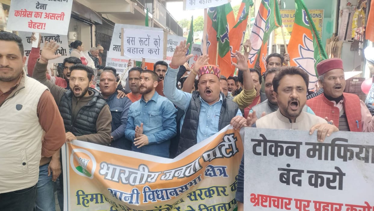 The MLA taught the workers the lesson of unity.