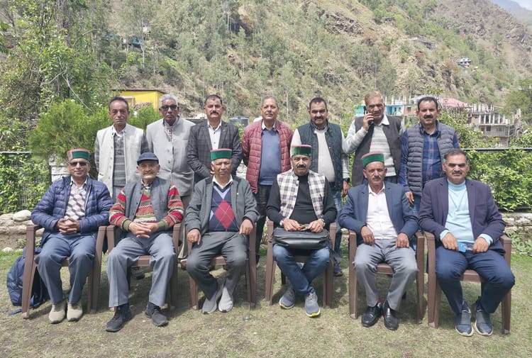 Pensioners Angry Over Delay In Health Allowance - Rampur Bushahar News - Rampur Bushahar News:स्वास्थ्य भत्ते में देरी पर पेंशनर नाराज